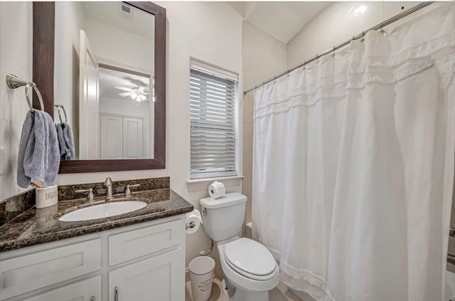 2713 Arabelle Grove, Houston, TX 77007
