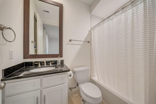 2713 Arabelle Grove, Houston, TX 77007