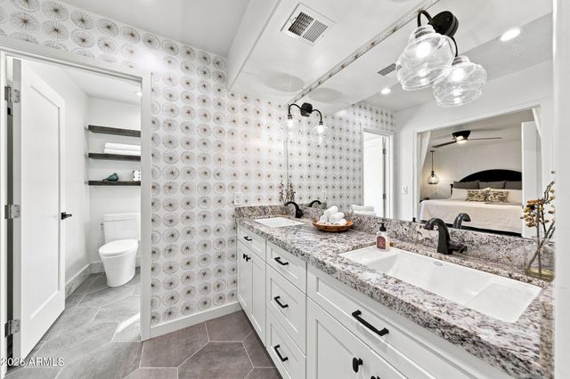 5447 E TERRY Drive, Scottsdale, AZ 85254