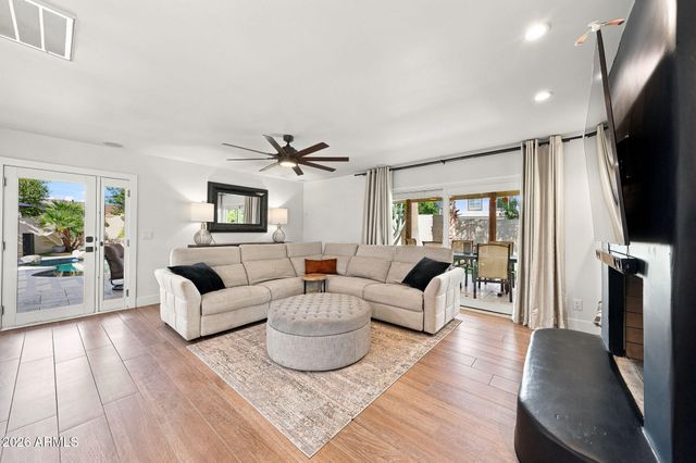 5447 E TERRY Drive, Scottsdale, AZ 85254
