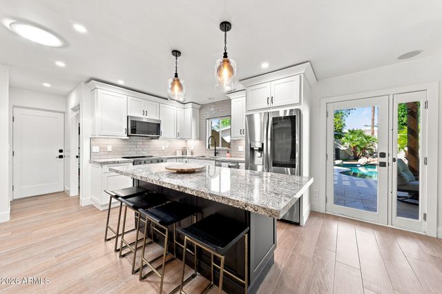 5447 E TERRY Drive, Scottsdale, AZ 85254