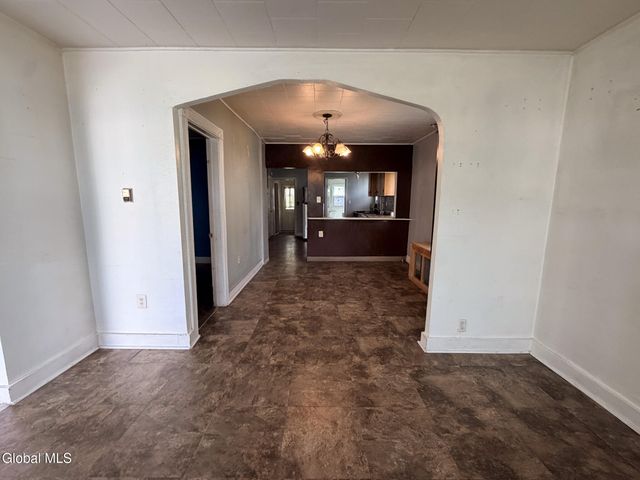 1620 Foster Avenue, Schenectady, NY 12308