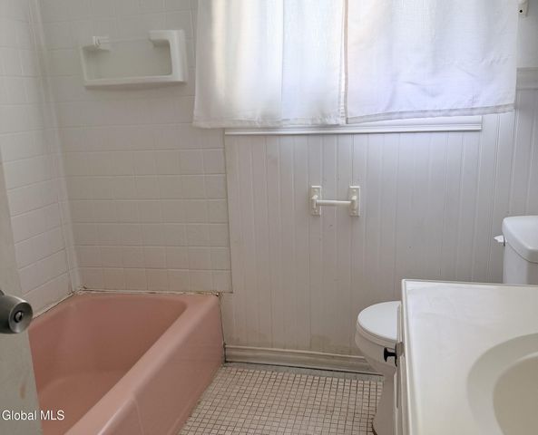 1620 Foster Avenue, Schenectady, NY 12308
