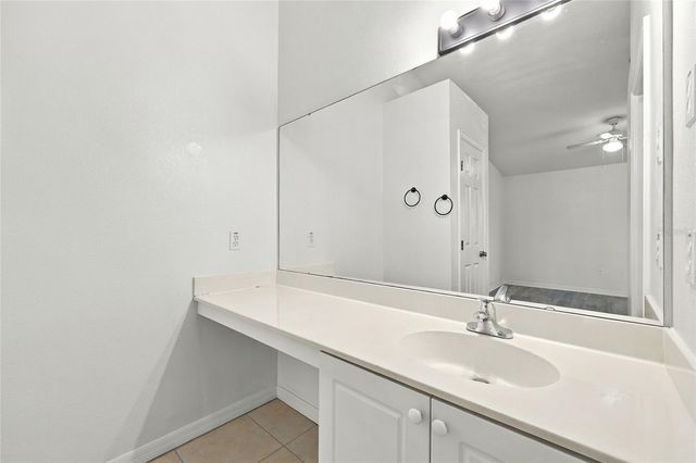 2718 CLUB CORTILE CIRCLE B, Kissimmee, FL 34746