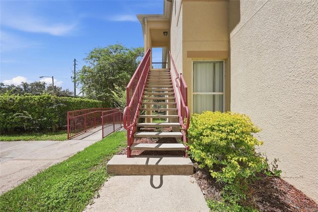 2718 CLUB CORTILE CIRCLE B, Kissimmee, FL 34746