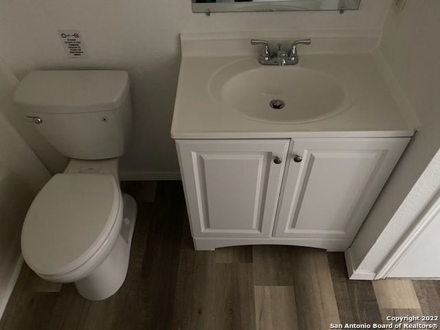 930 Drury Ln Apt 4, San Antonio, TX 78221