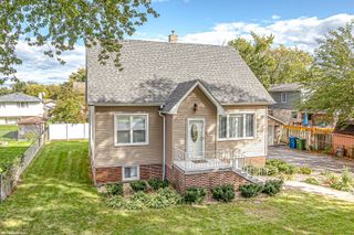 9255 Melvina Avenue, Oak Lawn, IL 60453