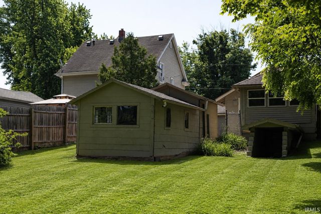 1234 South Shore Drive, Elkhart, IN 46516
