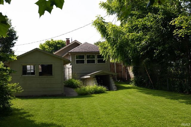1234 South Shore Drive, Elkhart, IN 46516