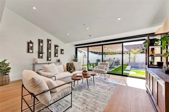 3262 Ruth Elaine, Rossmoor, CA 90720