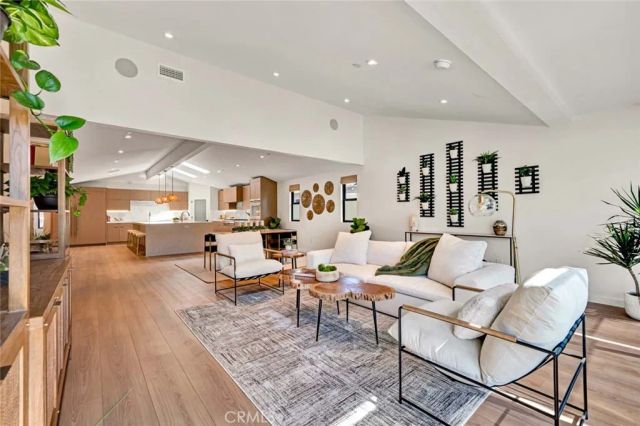 3262 Ruth Elaine, Rossmoor, CA 90720