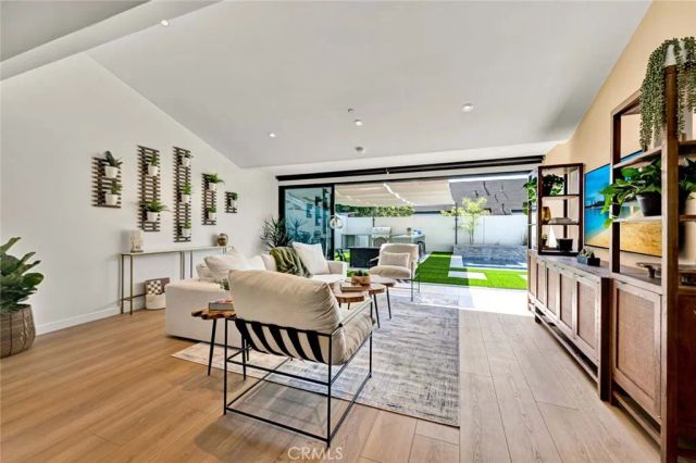 3262 Ruth Elaine, Rossmoor, CA 90720