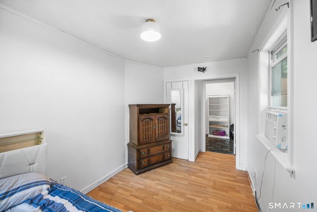 20 Pine Street, Waterford, CT 06385