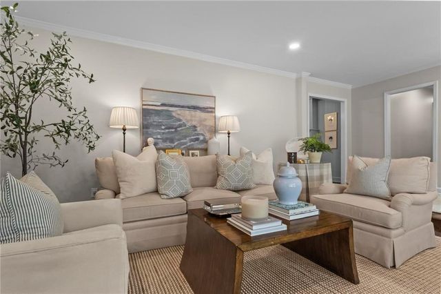 815 Fairfield Drive, Marietta, GA 30068