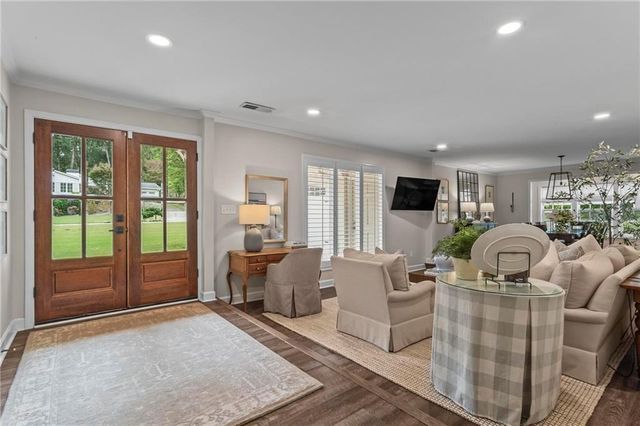 815 Fairfield Drive, Marietta, GA 30068