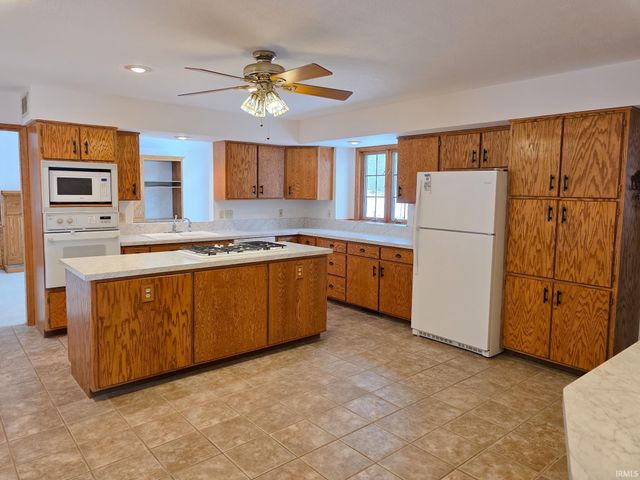 5800 S Ornamental Drive, Bloomington, IN 47401