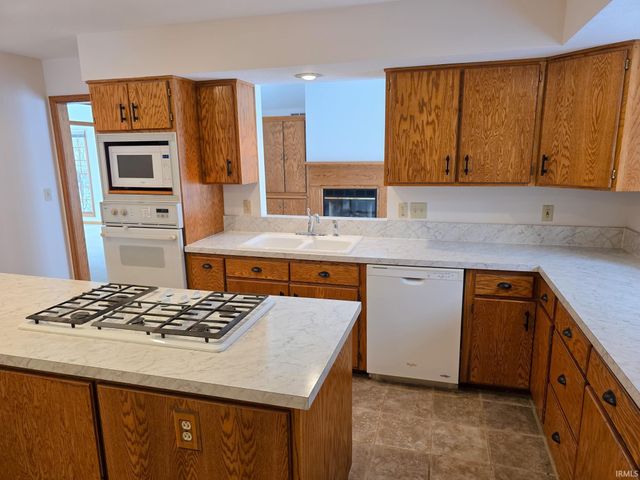 5800 S Ornamental Drive, Bloomington, IN 47401