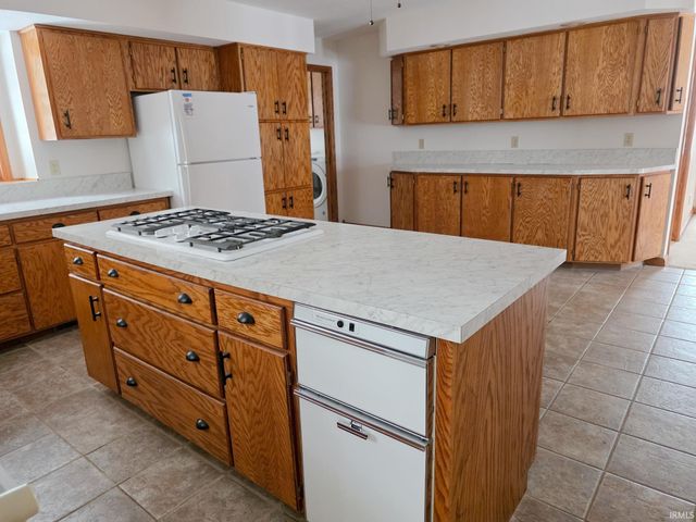 5800 S Ornamental Drive, Bloomington, IN 47401