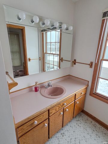 5800 S Ornamental Drive, Bloomington, IN 47401