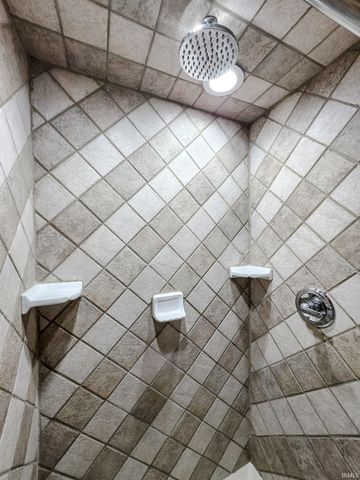 5800 S Ornamental Drive, Bloomington, IN 47401