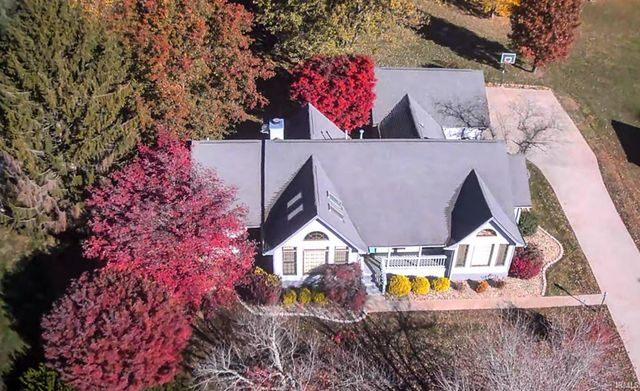 5800 S Ornamental Drive, Bloomington, IN 47401