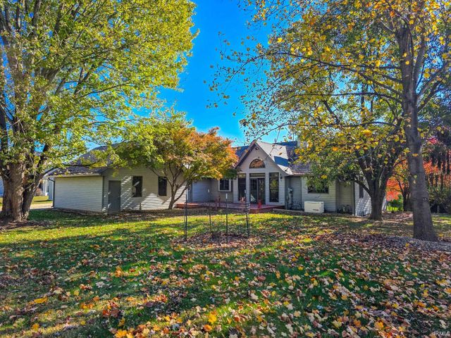 5800 S Ornamental Drive, Bloomington, IN 47401