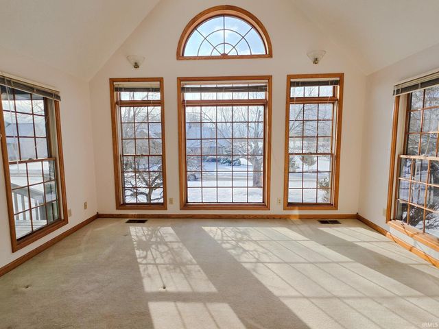 5800 S Ornamental Drive, Bloomington, IN 47401