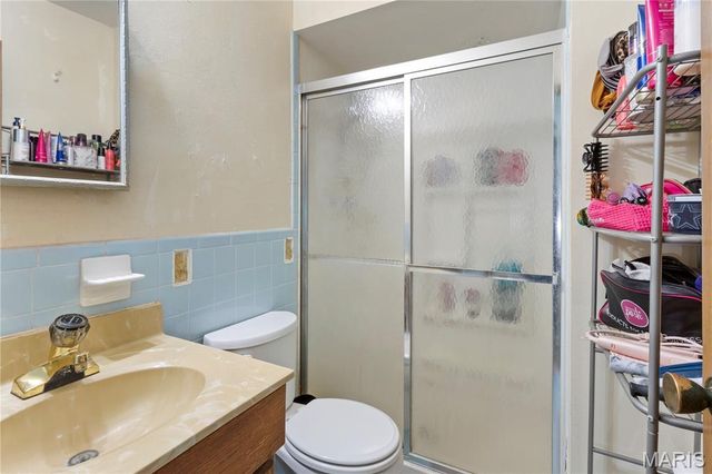 274 Cedar Village Court, Ballwin, MO 63021