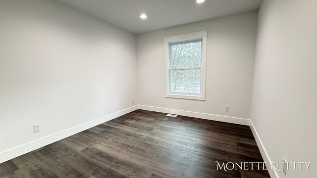 3318 E Michillinda Road, Dalton Twp, MI 49457