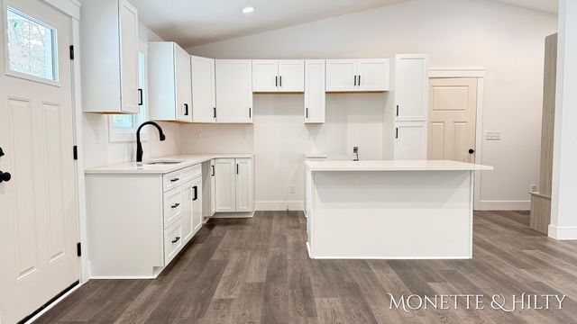 3318 E Michillinda Road, Dalton Twp, MI 49457