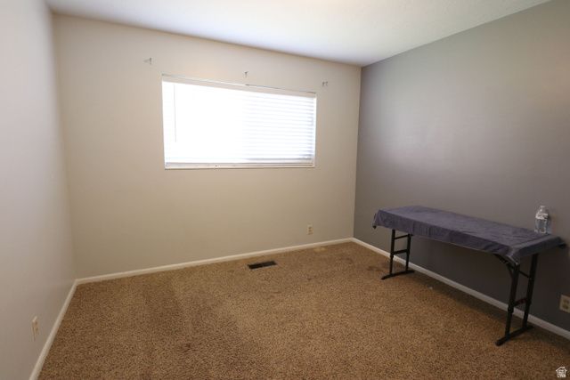 5850 S 2200 W, Roy, UT 84067