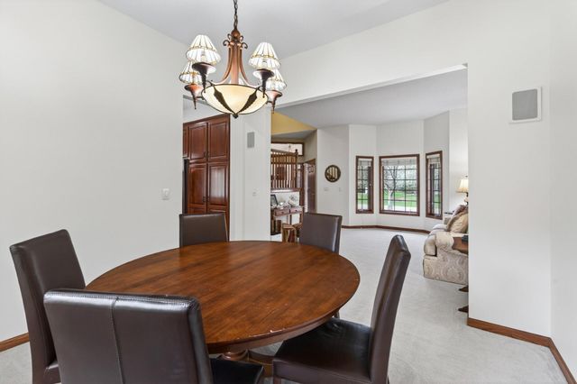 10447 Raleigh Road, Woodbury, MN 55129
