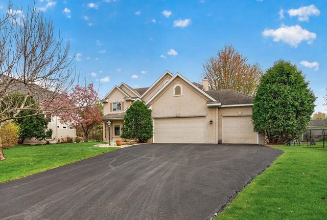10447 Raleigh Road, Woodbury, MN 55129