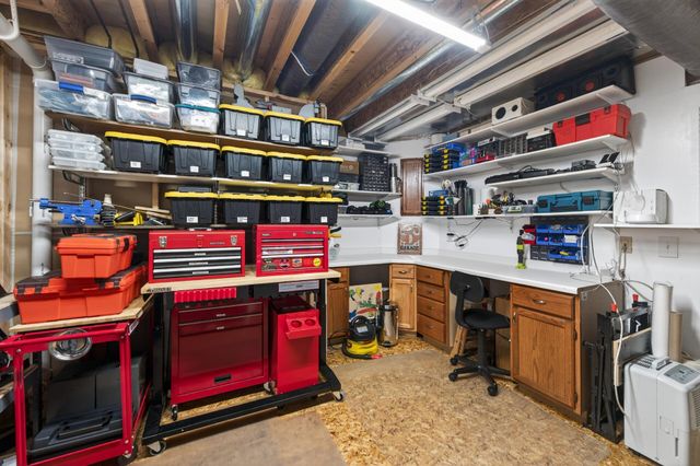 10447 Raleigh Road, Woodbury, MN 55129