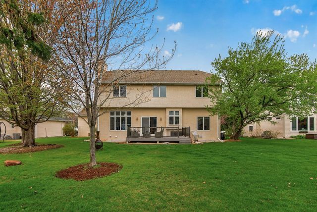 10447 Raleigh Road, Woodbury, MN 55129