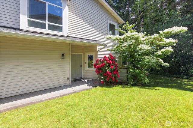 12541 NE 7th Place, Bellevue, WA 98005