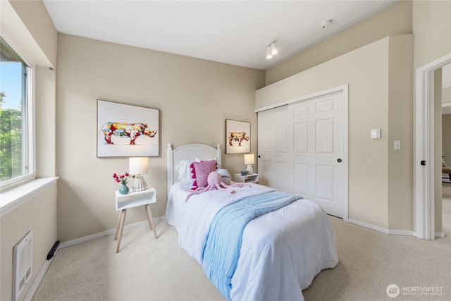 12541 NE 7th Place, Bellevue, WA 98005