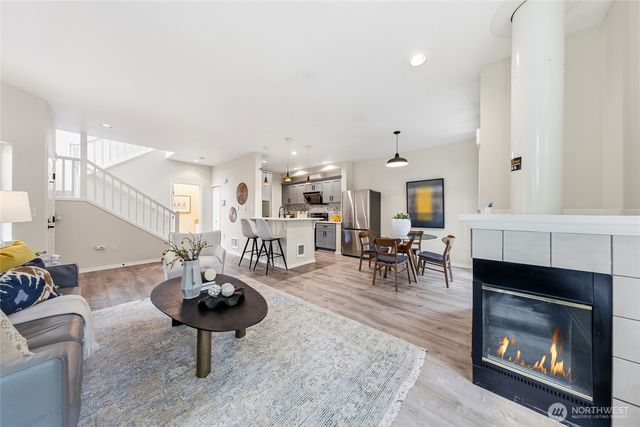 12541 NE 7th Place, Bellevue, WA 98005