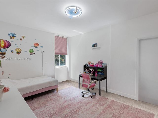 3340 NE 190th St 204, Aventura, FL 33180