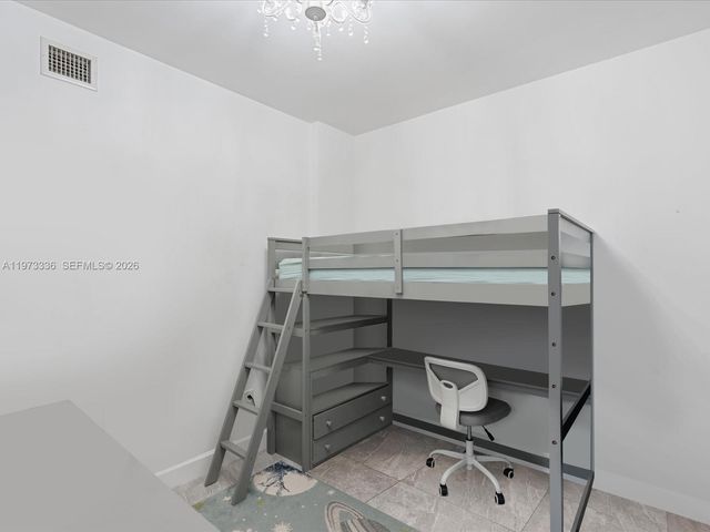 3340 NE 190th St 204, Aventura, FL 33180