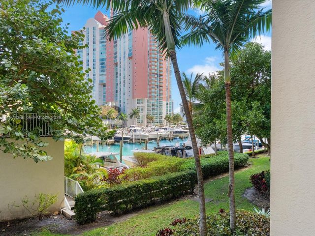 3340 NE 190th St 204, Aventura, FL 33180