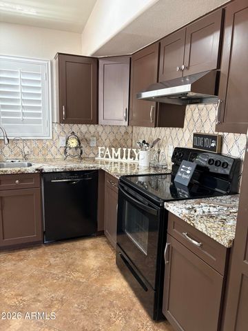 92 W IVANHOE Street, Gilbert, AZ 85233