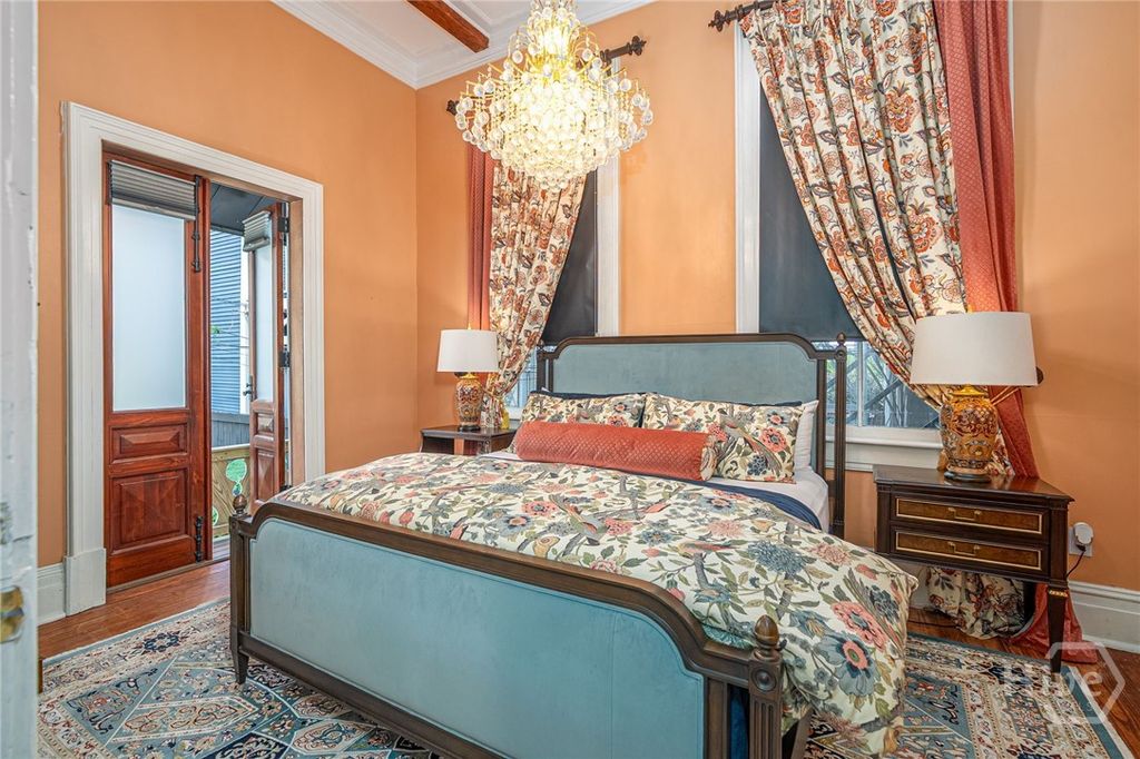 Image 18 of property listing at 222 E Gwinnett Street, Savannah, GA 31401