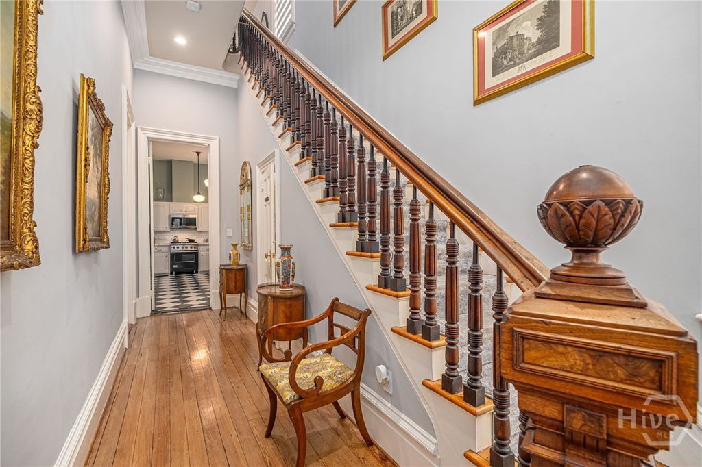 Image 20 of property listing at 222 E Gwinnett Street, Savannah, GA 31401