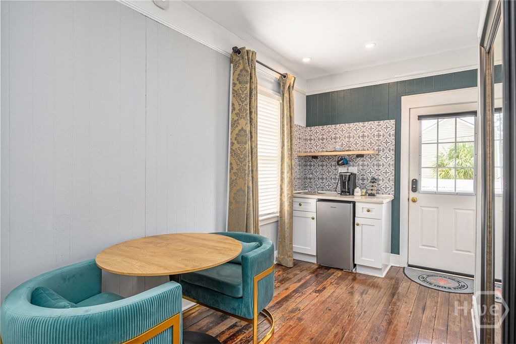 Image 46 of property listing at 222 E Gwinnett Street, Savannah, GA 31401