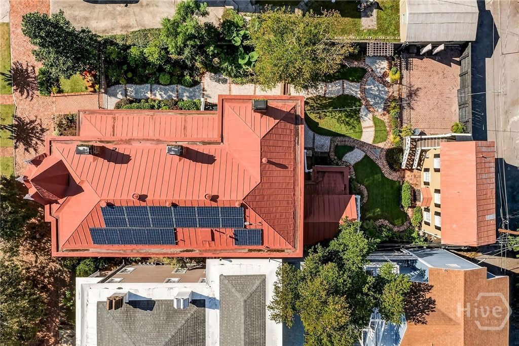 Image 53 of property listing at 222 E Gwinnett Street, Savannah, GA 31401