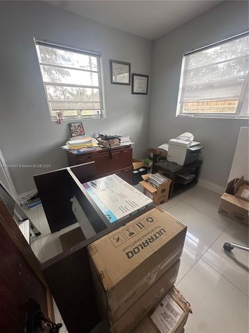 7111 Taft Street, Hollywood, FL 33024