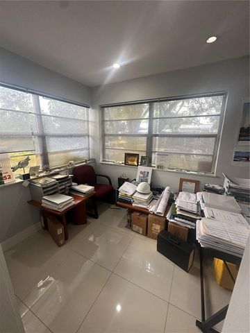 7111 Taft Street, Hollywood, FL 33024