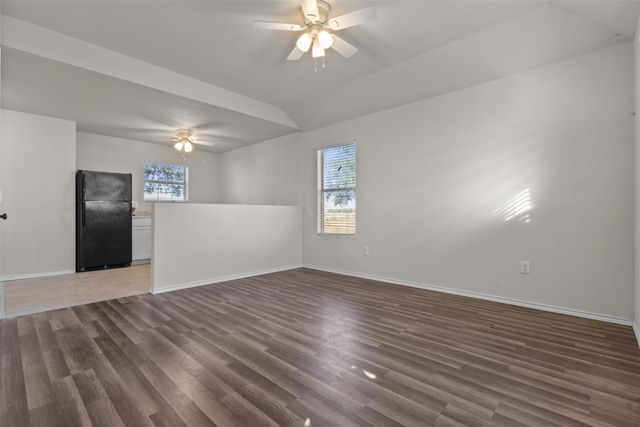 239 Cundiff Crafton Road, Chico, TX 76431