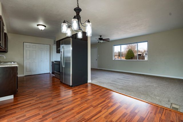 3206 W Main Circle, Clifton, CO 81520